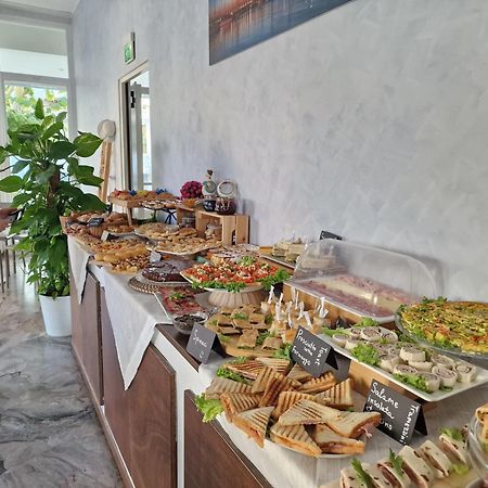 Beach Hotel Clerice Rimini Ngoại thất bức ảnh