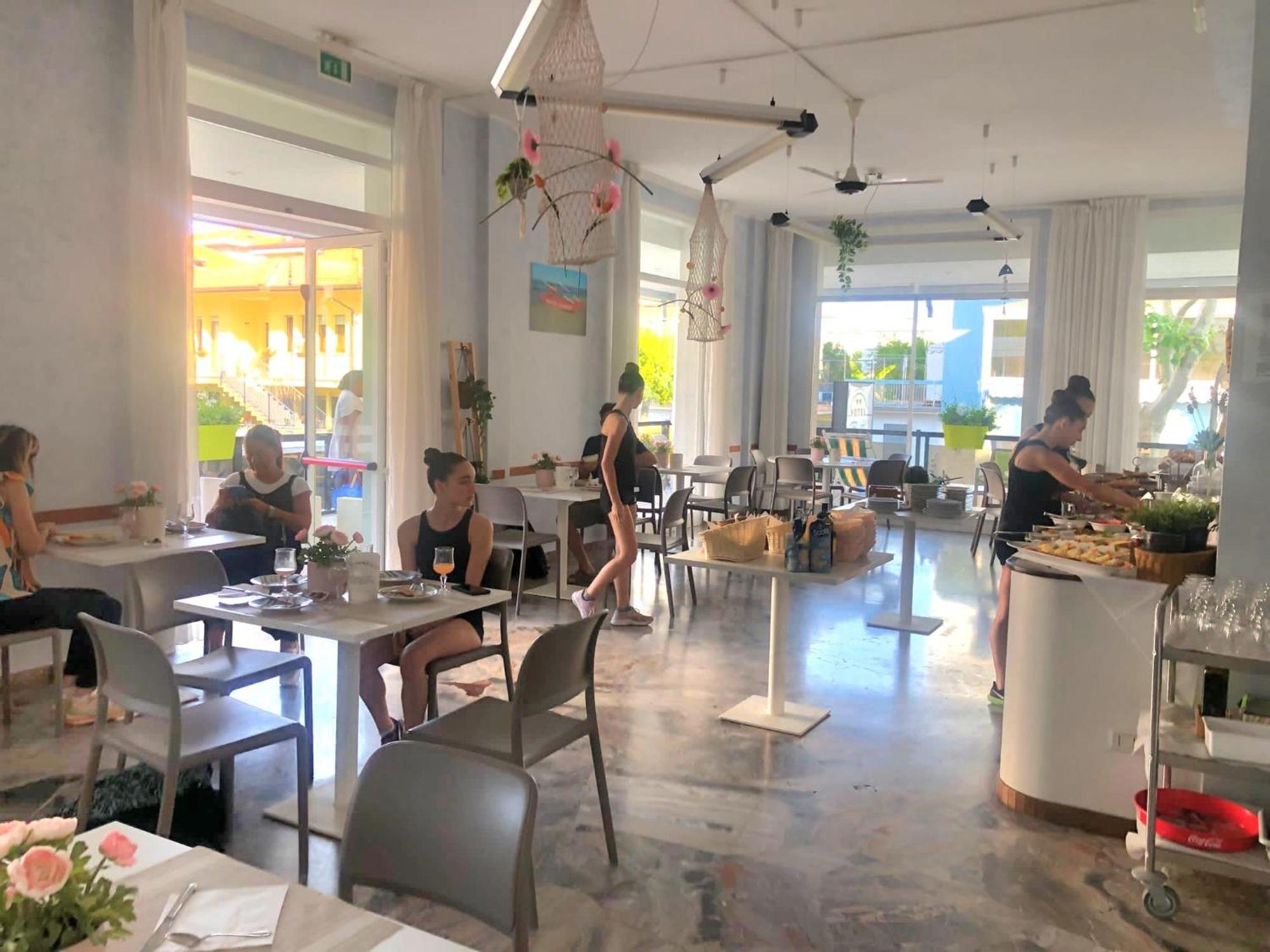 Beach Hotel Clerice Rimini Ngoại thất bức ảnh