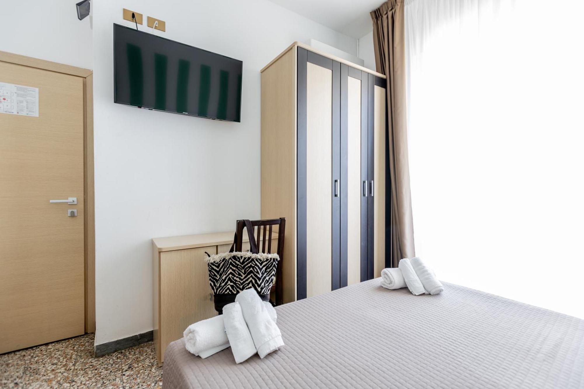 Beach Hotel Clerice Rimini Ngoại thất bức ảnh