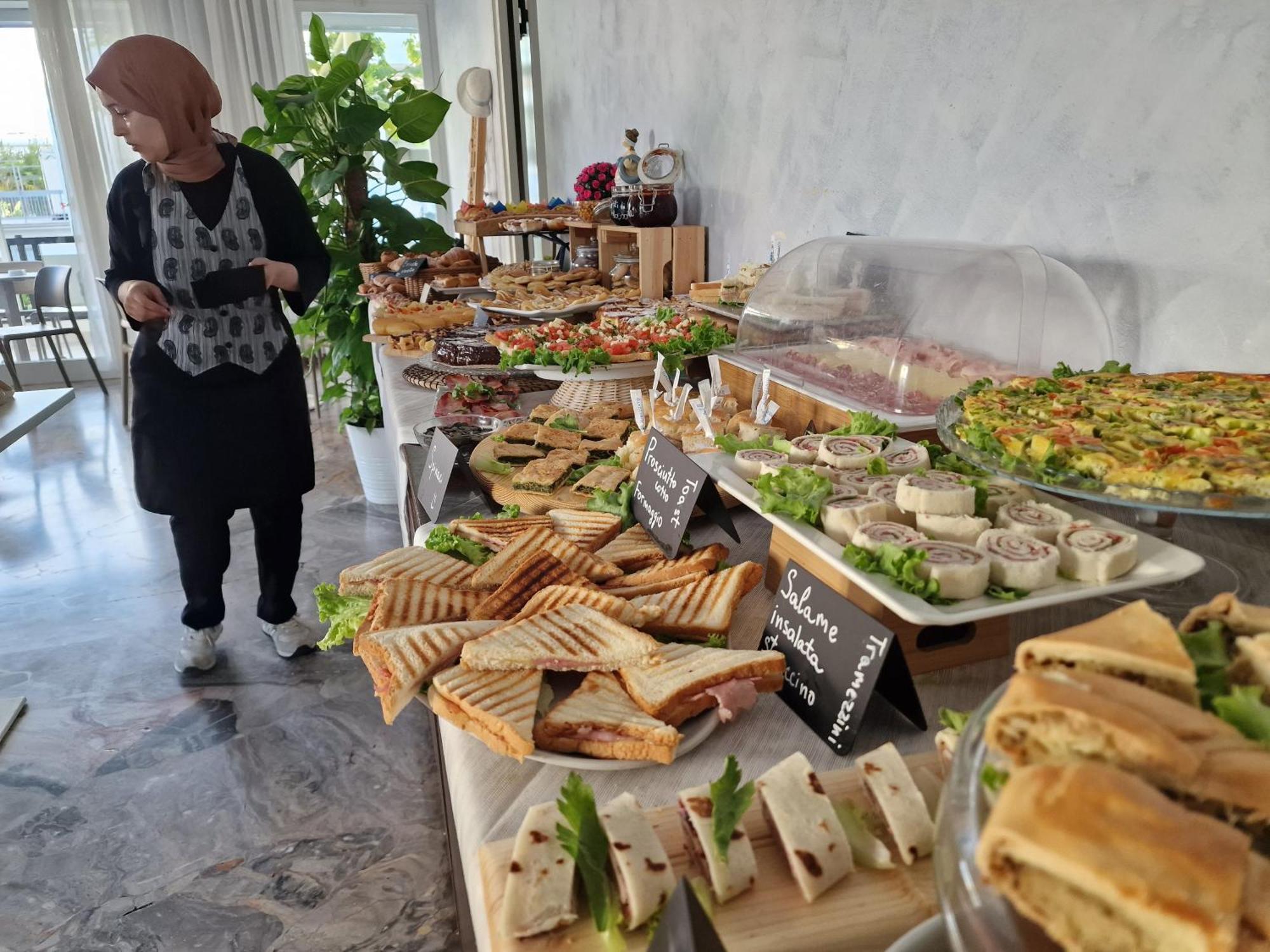 Beach Hotel Clerice Rimini Ngoại thất bức ảnh